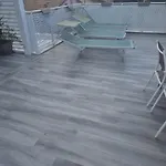 Piccolo Comfort E Stile Lägenhet