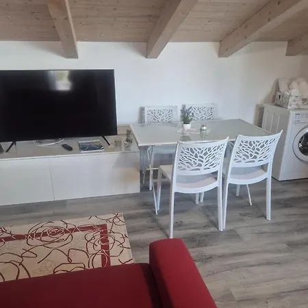 Piccolo Comfort E Stile Lägenhet